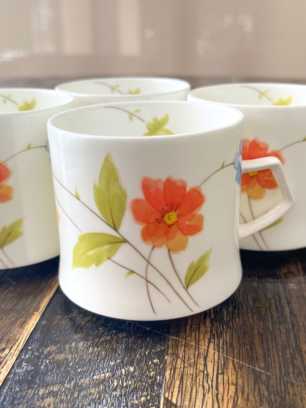 Vtg MIKASA Just Flowers Tea Cups Coffee Mugs MCM White Floral Orange Japan A4182